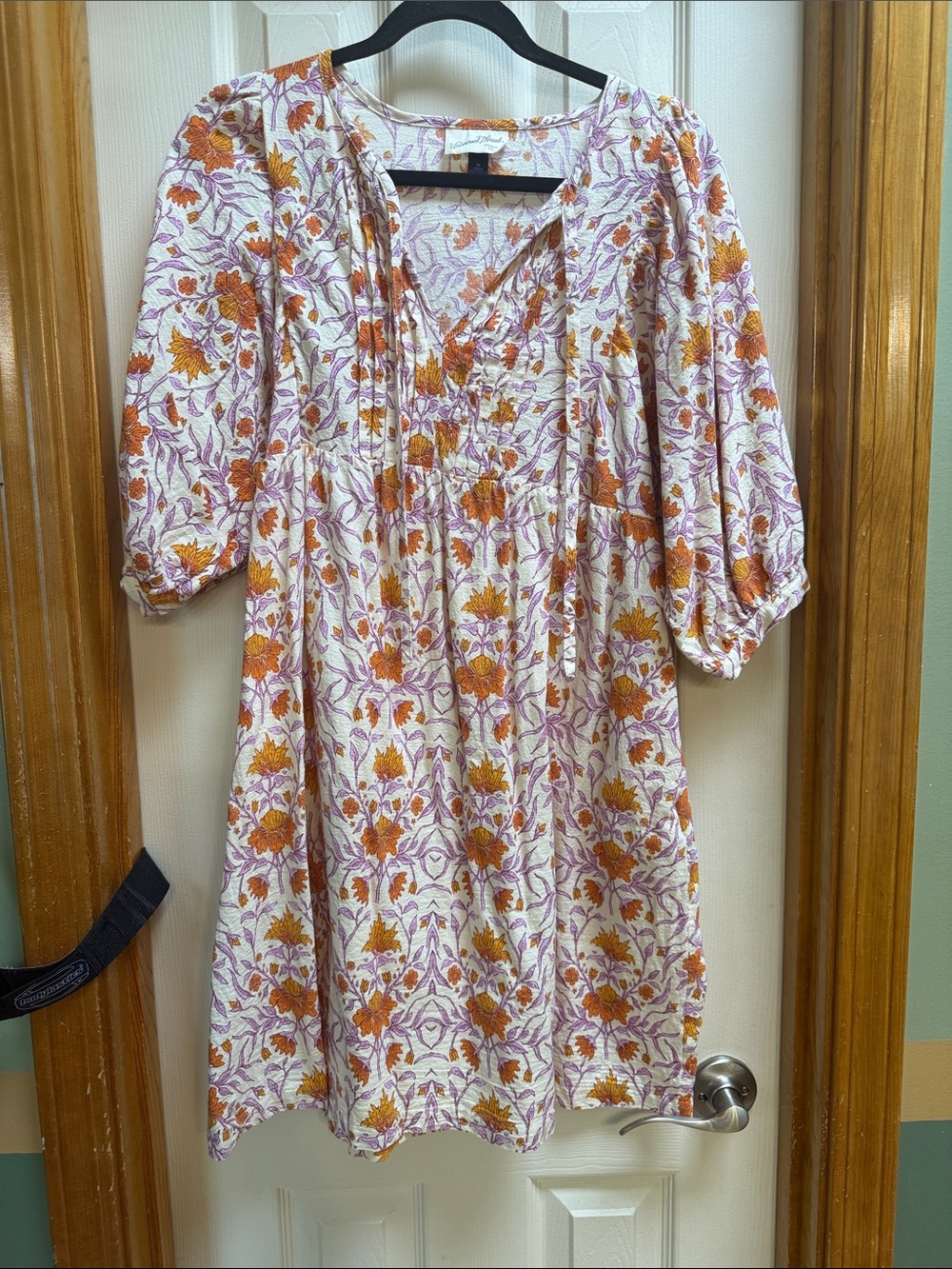 Universal Thread Shift Dress - Picture 3 of 6